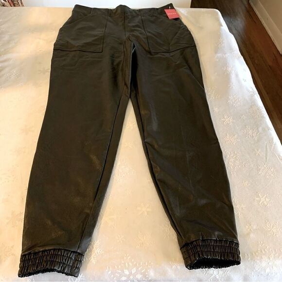 Spanx Vegan Leather Joggers Pull Up Front Pockets Sz XL NWT Gorgeous - Picture 8 of 8